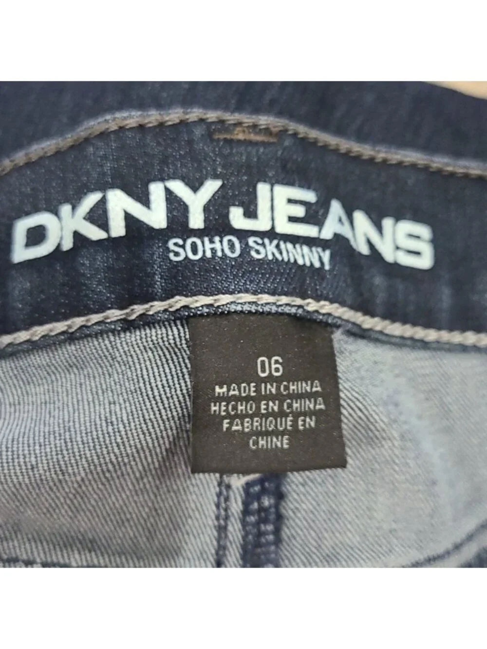 DKNY Jeans Women's Mid Rise Skinny Soho Jeans Dark Rinse